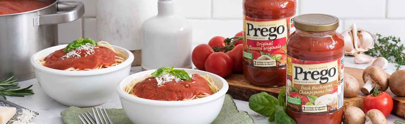 Prego sauce on pasta